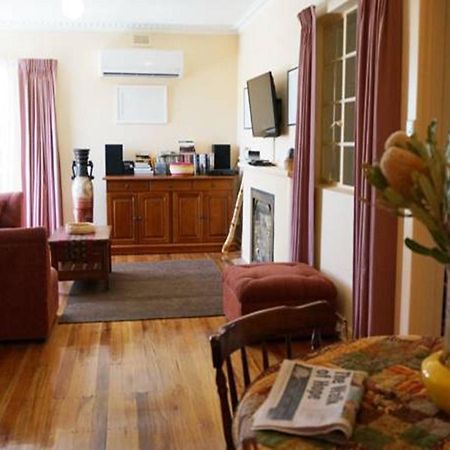 It'S On Walnut Villa Mildura Kamer foto